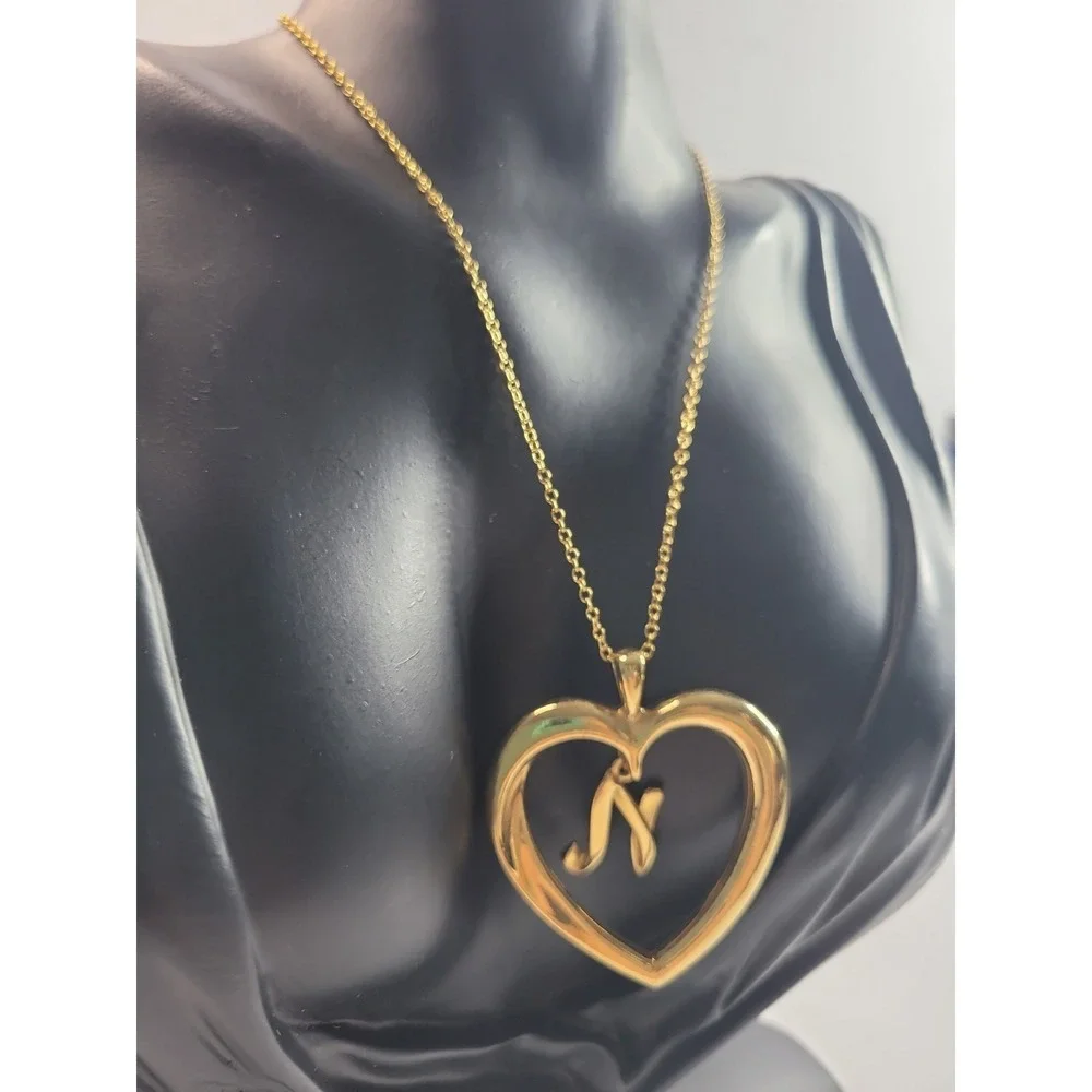 Avon Gold Tone Heart Initial N Pendant Necklace Open Heart Monogram Letter N Cha